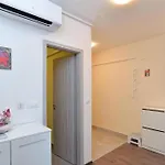 Maya Apartament *