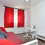 Maya Apartment Pula