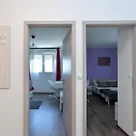 Maya Апартаменти